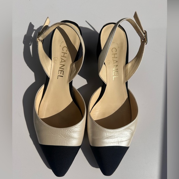CHANEL metallic Slingback heel. Perfect condition. - Picture 8 of 16